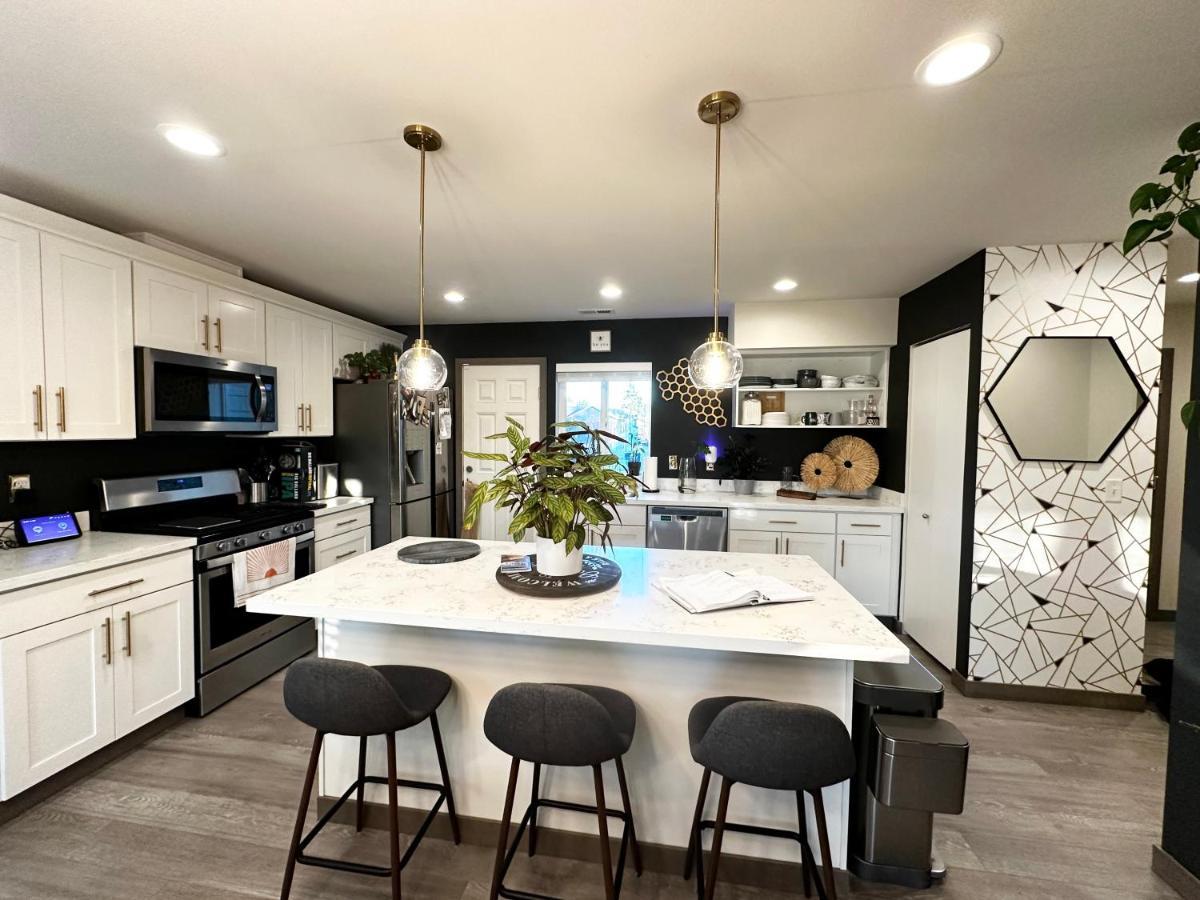 Central Tacoma Homestay With Breakfast Included -Private Room- Екстериор снимка