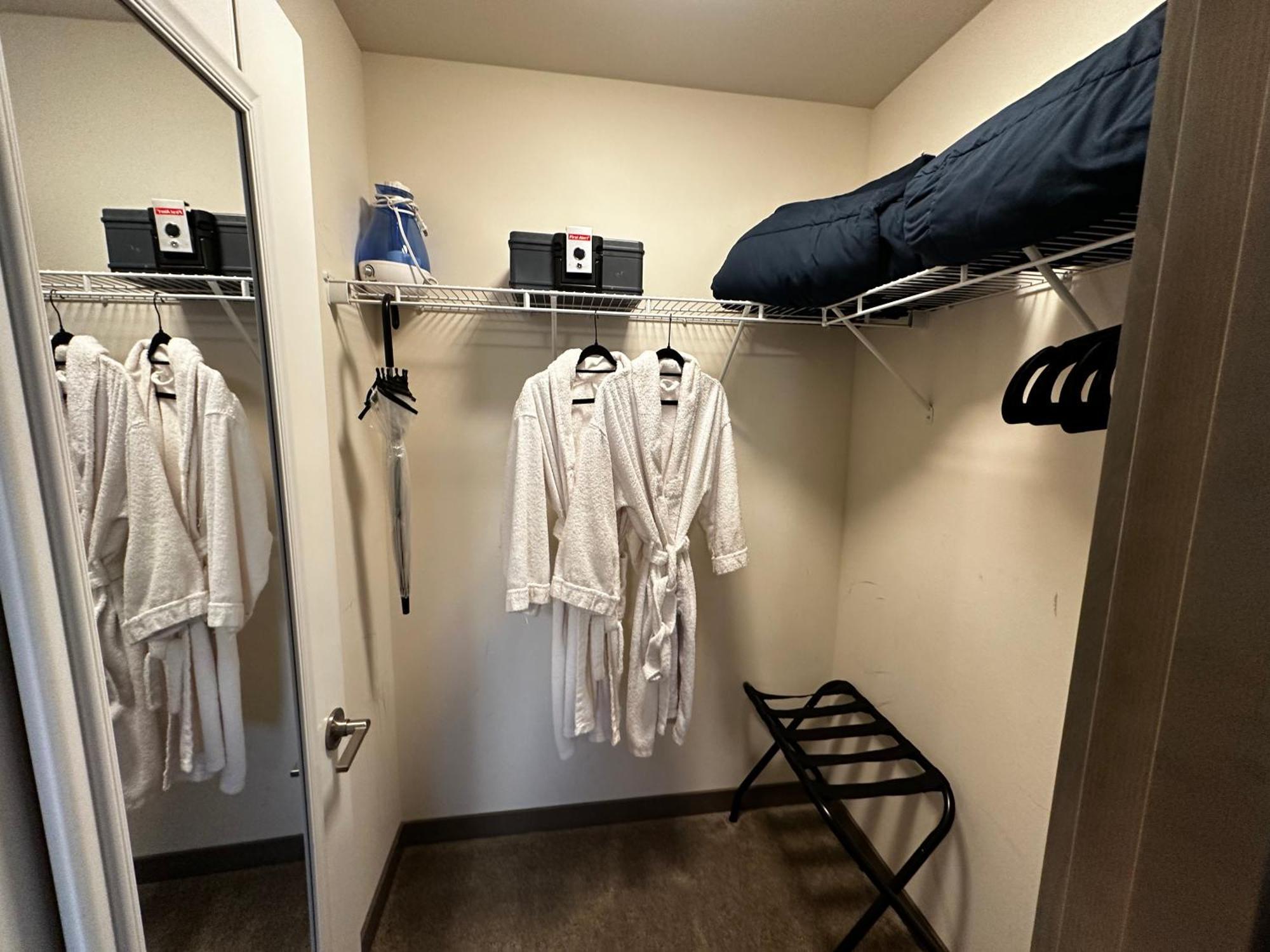 Central Tacoma Homestay With Breakfast Included -Private Room- Стая снимка